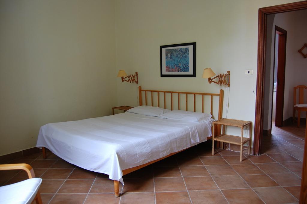 Farmstay La Morella Battipaglia Zimmer foto